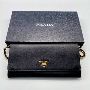 Prada Black Saffiano Wallet On Chain